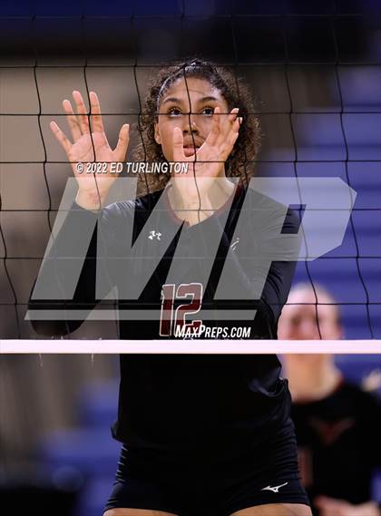 Thumbnail 2 in Buford vs. Lambert (GHSA 7A Championship) photogallery.