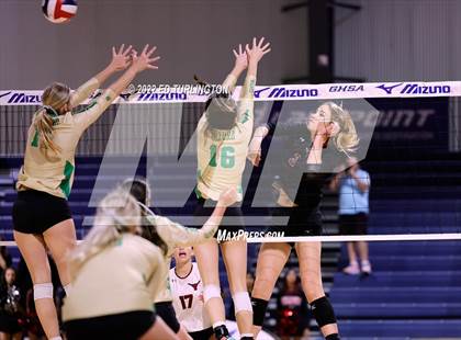 Thumbnail 3 in Buford vs. Lambert (GHSA 7A Championship) photogallery.