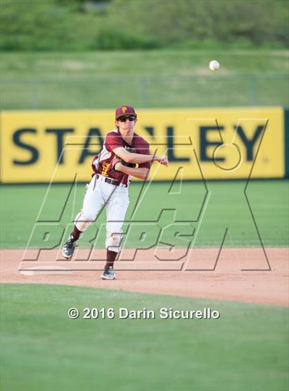 Thumbnail 3 in Mountain Ridge vs. Mountain Pointe (AIA D1 Playoff) photogallery.