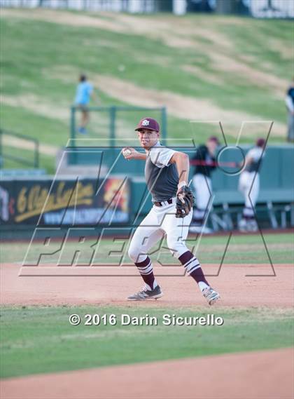 Thumbnail 3 in Mountain Ridge vs. Mountain Pointe (AIA D1 Playoff) photogallery.