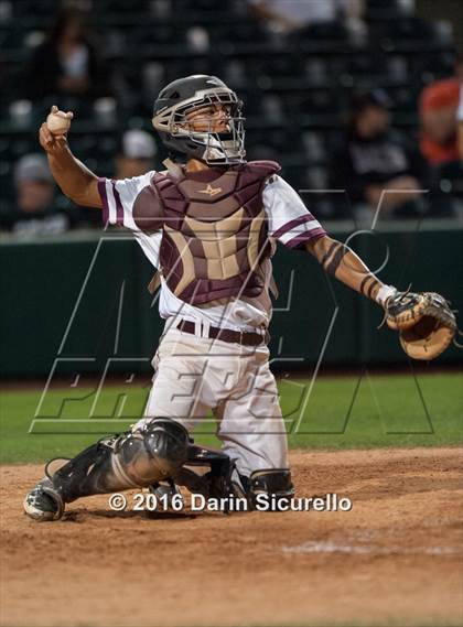 Thumbnail 2 in Mountain Ridge vs. Mountain Pointe (AIA D1 Playoff) photogallery.