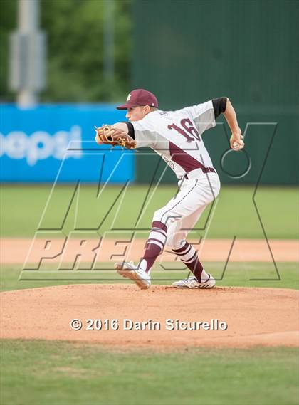 Thumbnail 2 in Mountain Ridge vs. Mountain Pointe (AIA D1 Playoff) photogallery.