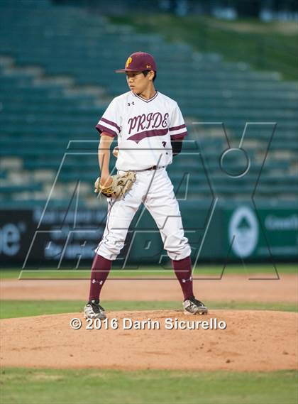 Thumbnail 3 in Mountain Ridge vs. Mountain Pointe (AIA D1 Playoff) photogallery.