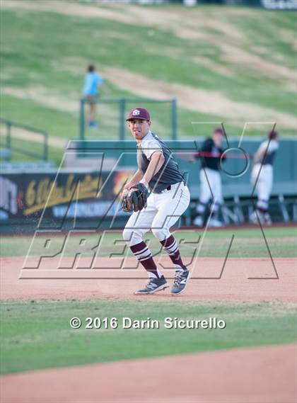 Thumbnail 2 in Mountain Ridge vs. Mountain Pointe (AIA D1 Playoff) photogallery.
