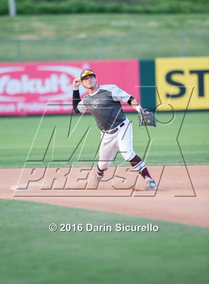 Thumbnail 2 in Mountain Ridge vs. Mountain Pointe (AIA D1 Playoff) photogallery.