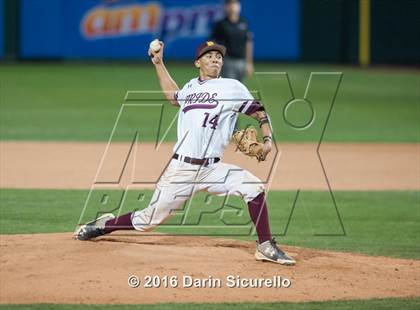 Thumbnail 3 in Mountain Ridge vs. Mountain Pointe (AIA D1 Playoff) photogallery.
