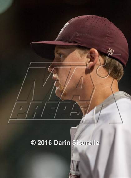 Thumbnail 3 in Mountain Ridge vs. Mountain Pointe (AIA D1 Playoff) photogallery.