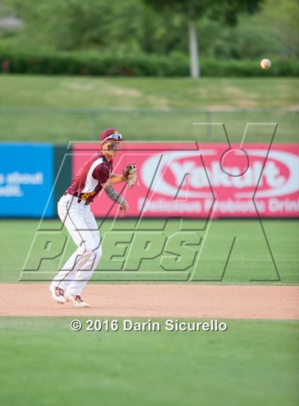 Thumbnail 1 in Mountain Ridge vs. Mountain Pointe (AIA D1 Playoff) photogallery.