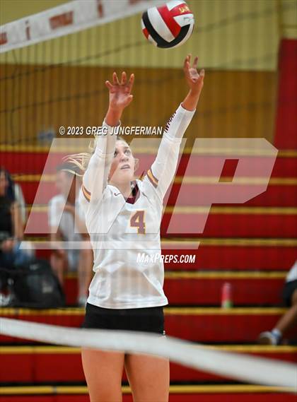 Thumbnail 1 in Ukiah @ Cardinal Newman photogallery.