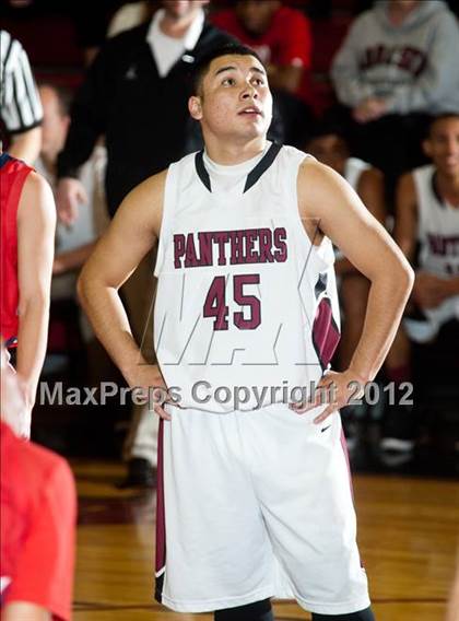 Thumbnail 1 in Beyer @ Modesto photogallery.