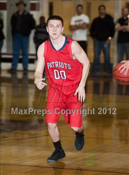 Thumbnail 1 in Beyer @ Modesto photogallery.