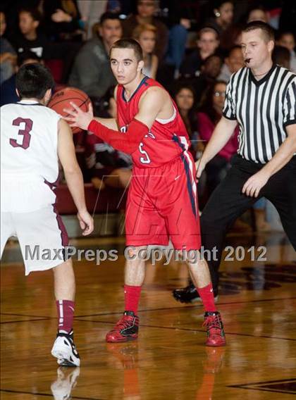 Thumbnail 2 in Beyer @ Modesto photogallery.