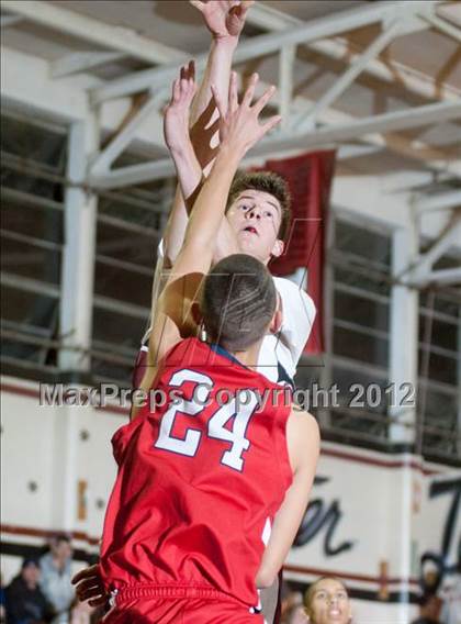 Thumbnail 1 in Beyer @ Modesto photogallery.