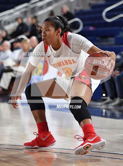 Thumbnail 3 in Etiwanda vs. Harvard-Westlake (CIF SS Open DIV Semi Final) photogallery.