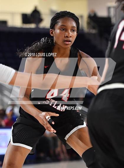 Thumbnail 2 in Etiwanda vs. Harvard-Westlake (CIF SS Open DIV Semi Final) photogallery.