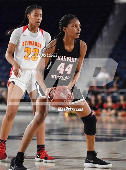 Thumbnail 3 in Etiwanda vs. Harvard-Westlake (CIF SS Open DIV Semi Final) photogallery.