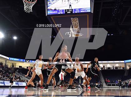 Thumbnail 1 in Etiwanda vs. Harvard-Westlake (CIF SS Open DIV Semi Final) photogallery.