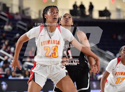 Thumbnail 3 in Etiwanda vs. Harvard-Westlake (CIF SS Open DIV Semi Final) photogallery.