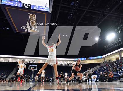 Thumbnail 1 in Etiwanda vs. Harvard-Westlake (CIF SS Open DIV Semi Final) photogallery.