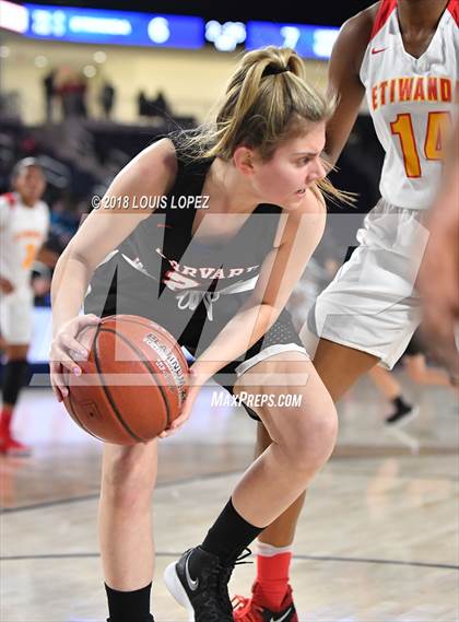 Thumbnail 1 in Etiwanda vs. Harvard-Westlake (CIF SS Open DIV Semi Final) photogallery.