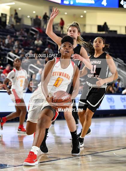 Thumbnail 2 in Etiwanda vs. Harvard-Westlake (CIF SS Open DIV Semi Final) photogallery.