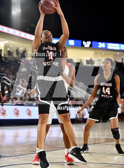 Thumbnail 1 in Etiwanda vs. Harvard-Westlake (CIF SS Open DIV Semi Final) photogallery.