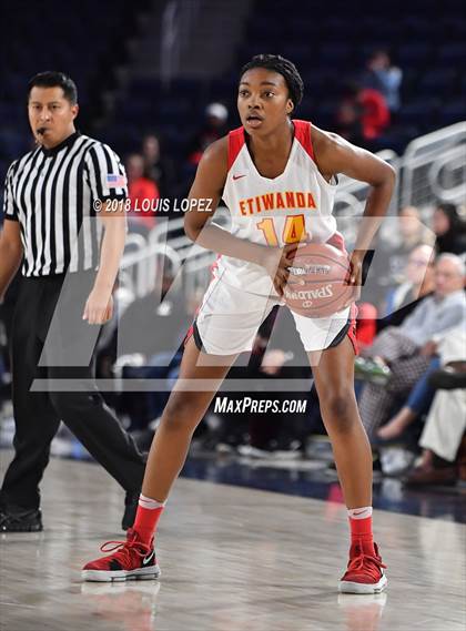Thumbnail 1 in Etiwanda vs. Harvard-Westlake (CIF SS Open DIV Semi Final) photogallery.