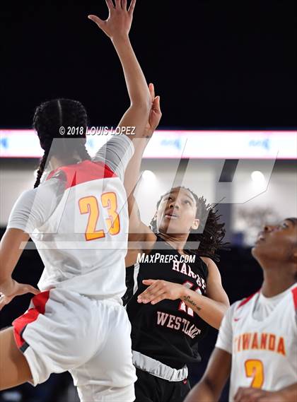 Thumbnail 2 in Etiwanda vs. Harvard-Westlake (CIF SS Open DIV Semi Final) photogallery.
