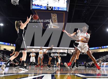 Thumbnail 3 in Etiwanda vs. Harvard-Westlake (CIF SS Open DIV Semi Final) photogallery.