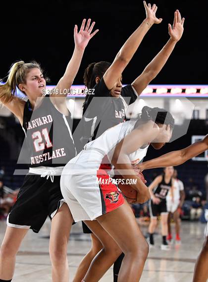 Thumbnail 3 in Etiwanda vs. Harvard-Westlake (CIF SS Open DIV Semi Final) photogallery.