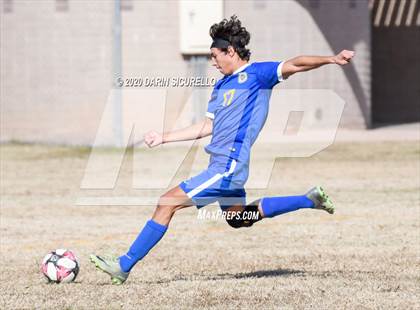 Thumbnail 3 in Mountain Ridge vs. Marana (Bohdie Larson Celebration Classic) photogallery.