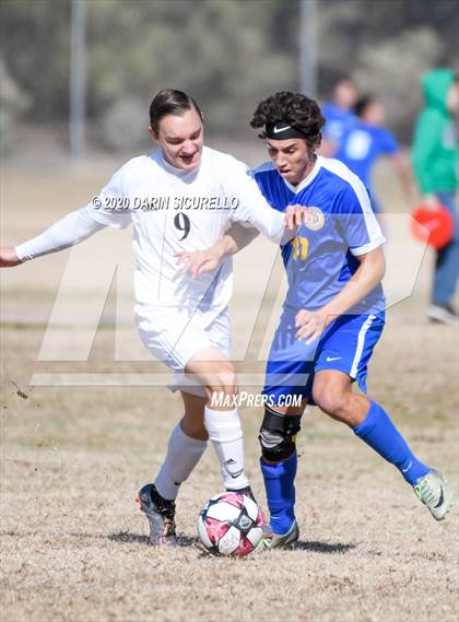 Thumbnail 2 in Mountain Ridge vs. Marana (Bohdie Larson Celebration Classic) photogallery.