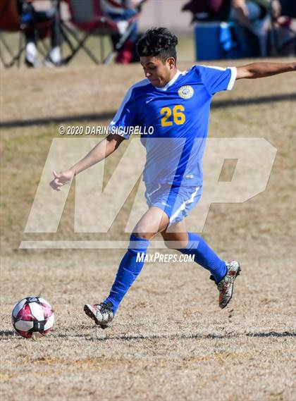 Thumbnail 2 in Mountain Ridge vs. Marana (Bohdie Larson Celebration Classic) photogallery.
