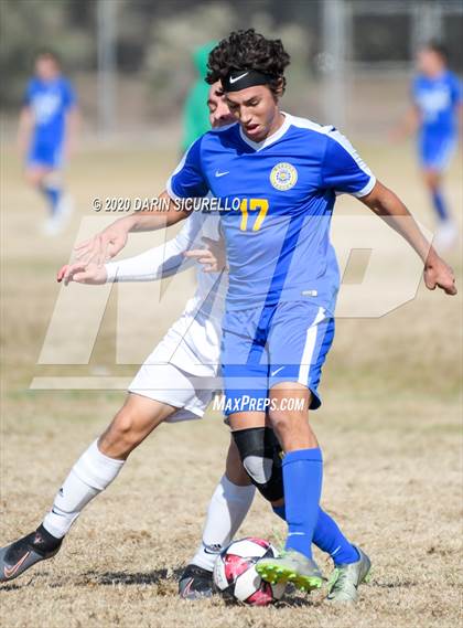 Thumbnail 2 in Mountain Ridge vs. Marana (Bohdie Larson Celebration Classic) photogallery.