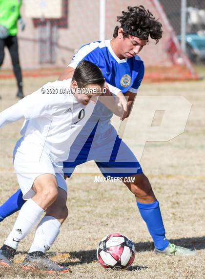 Thumbnail 1 in Mountain Ridge vs. Marana (Bohdie Larson Celebration Classic) photogallery.