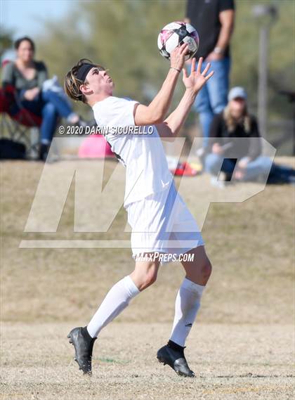 Thumbnail 3 in Mountain Ridge vs. Marana (Bohdie Larson Celebration Classic) photogallery.