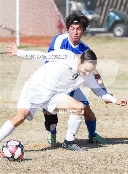 Thumbnail 3 in Mountain Ridge vs. Marana (Bohdie Larson Celebration Classic) photogallery.