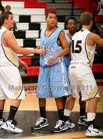 Thumbnail 1 in Palos Verdes Peninsula vs. Carson (Westchester Classic) photogallery.
