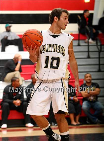 Thumbnail 3 in Palos Verdes Peninsula vs. Carson (Westchester Classic) photogallery.