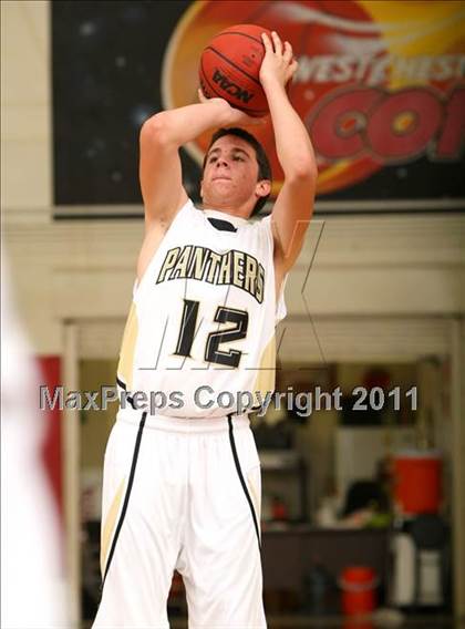 Thumbnail 3 in Palos Verdes Peninsula vs. Carson (Westchester Classic) photogallery.