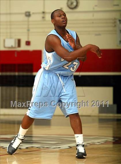 Thumbnail 3 in Palos Verdes Peninsula vs. Carson (Westchester Classic) photogallery.