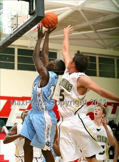 Thumbnail 3 in Palos Verdes Peninsula vs. Carson (Westchester Classic) photogallery.