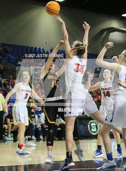 Thumbnail 3 in Melbourne vs. Salem (AAA 2A State Final) photogallery.