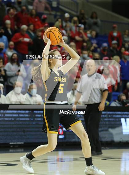 Thumbnail 3 in Melbourne vs. Salem (AAA 2A State Final) photogallery.