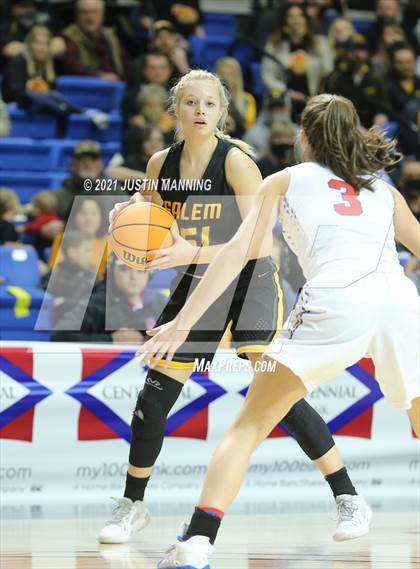 Thumbnail 2 in Melbourne vs. Salem (AAA 2A State Final) photogallery.