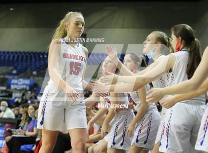Thumbnail 3 in Melbourne vs. Salem (AAA 2A State Final) photogallery.