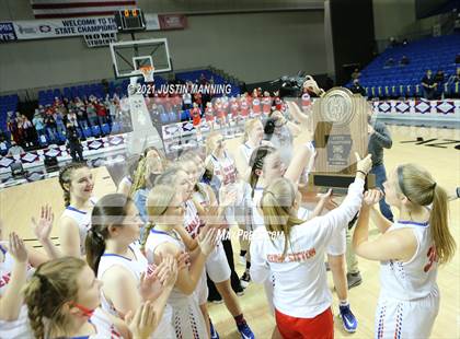 Thumbnail 3 in Melbourne vs. Salem (AAA 2A State Final) photogallery.