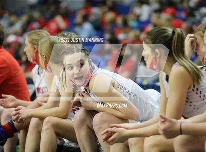 Thumbnail 1 in Melbourne vs. Salem (AAA 2A State Final) photogallery.