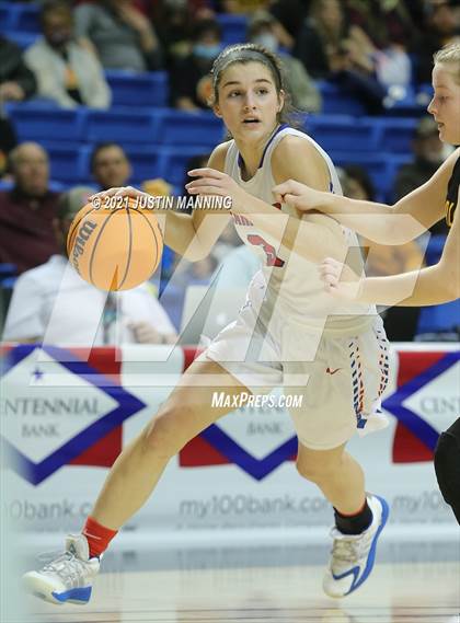 Thumbnail 1 in Melbourne vs. Salem (AAA 2A State Final) photogallery.