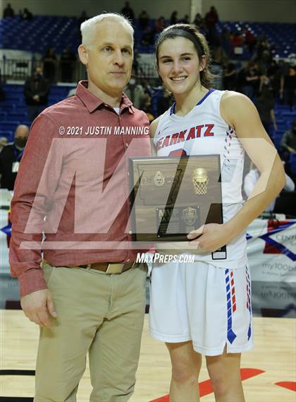 Thumbnail 1 in Melbourne vs. Salem (AAA 2A State Final) photogallery.